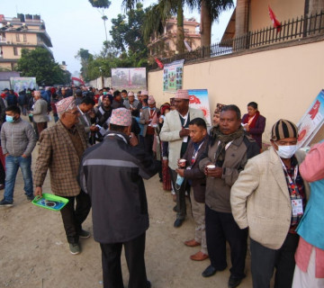 सकियो एमालेको मतदान